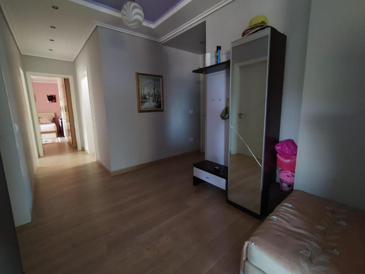 Mia'S Sea View Apartment Golem  Exteriér fotografie
